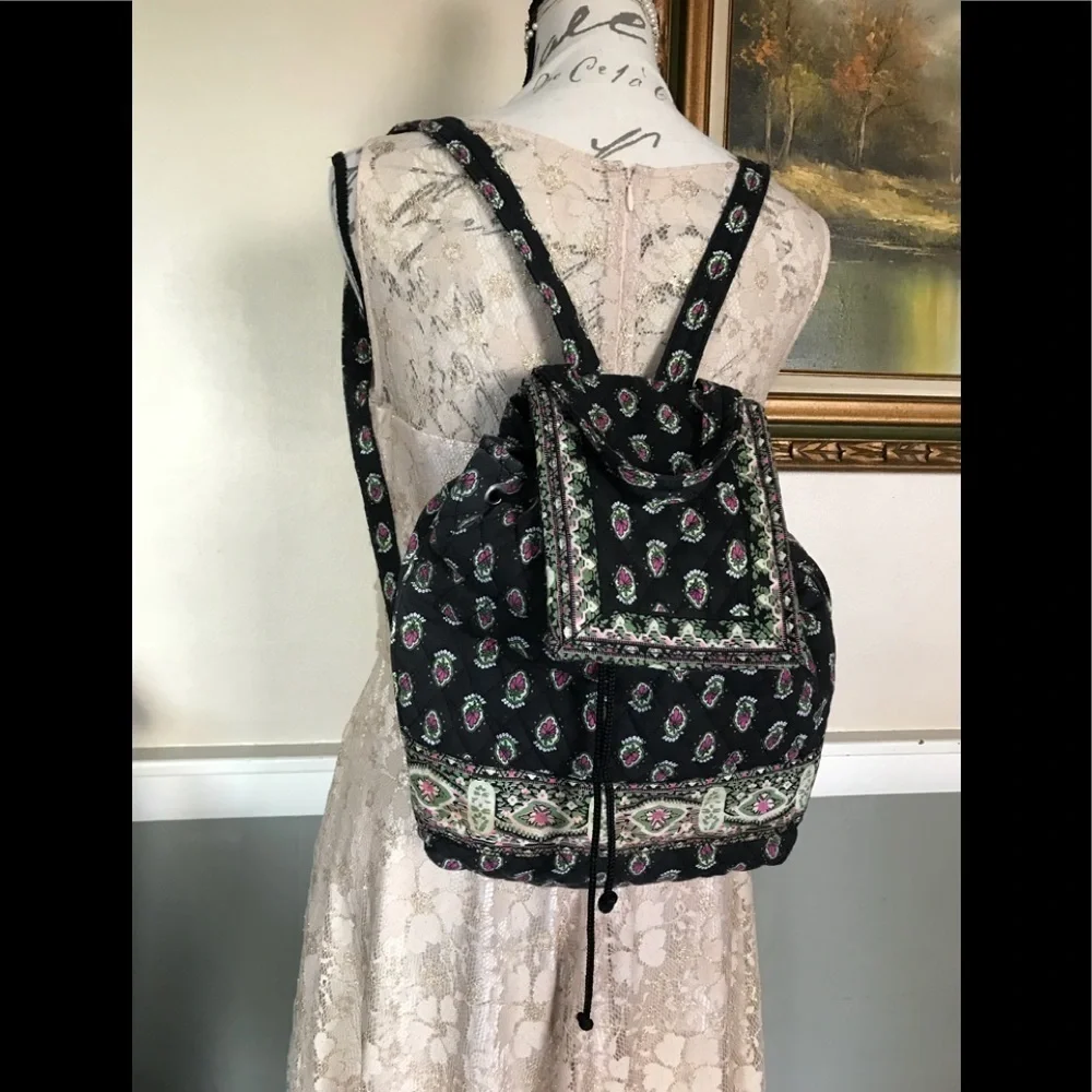 Bueno Collection Quilted Midnight Floral Backpack